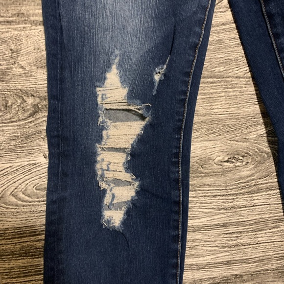 American Eagle Distressed Skinny Jeans 4 long - Picture 3 of 8